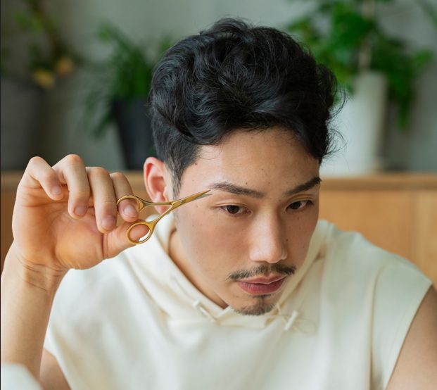 初心者でも使いやすい！メンズ眉毛セットの基本道具と使い方